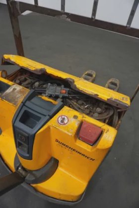 永恒力低升降卡车耕耘机