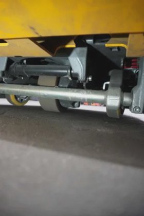 永恒力低升降卡车耕耘机