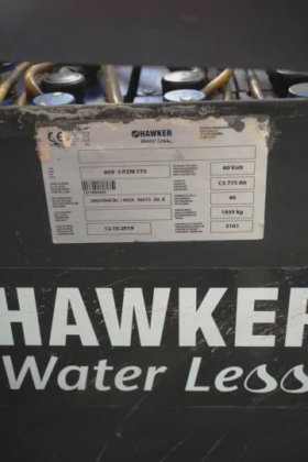 林德四轮前叉车