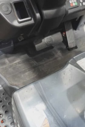 丰田三轮前装载机