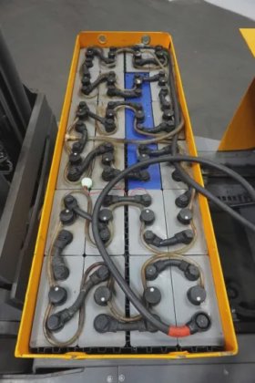 永恒力前移式叉车