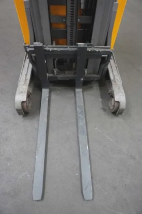 永恒力前移式叉车