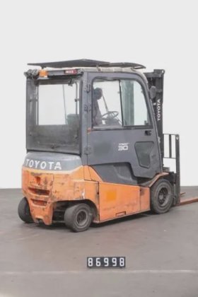 丰田四轮前装载机