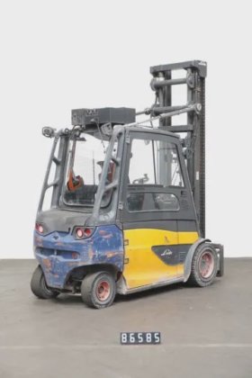 林德四轮前叉车