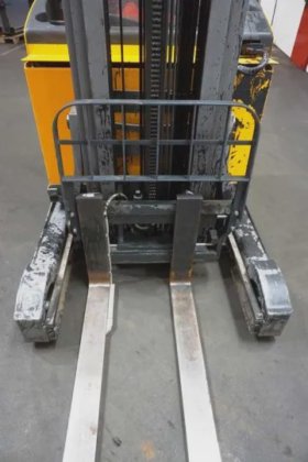 永恒力前移式叉车