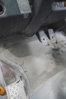 永恒力四轮前叉车