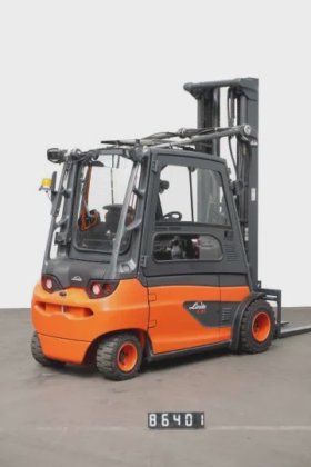 林德四轮前叉车