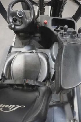 林德三轮前叉车