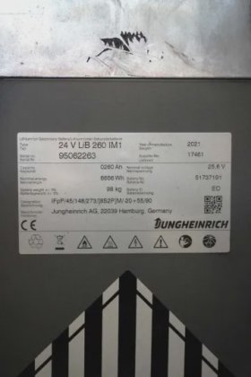 永恒力高举升卡车驾驶室