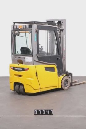 永恒力三轮前叉车