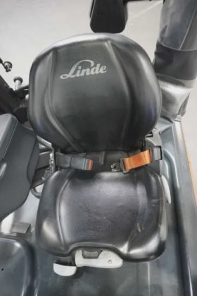 林德四轮前叉车