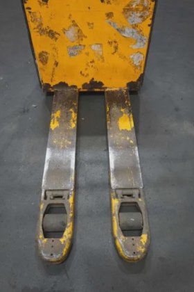 永恒力低升降卡车耕耘机