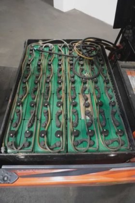 丰田四轮前装载机