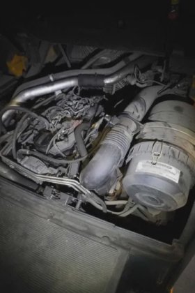 永恒力四轮前叉车