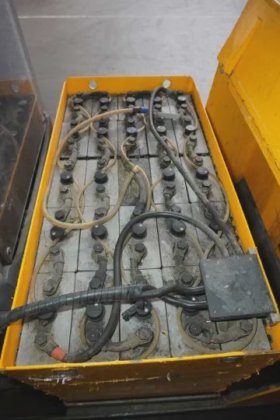 永恒力前移式叉车