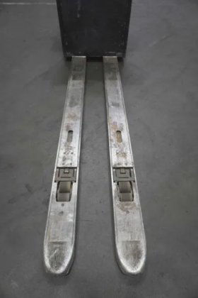 丰田低位拣选机