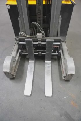 永恒力前移式叉车