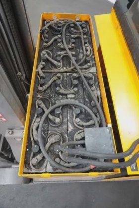 永恒力前移式叉车