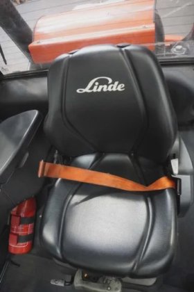 林德四轮前叉车