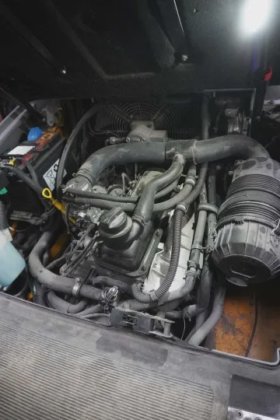 永恒力四轮前叉车