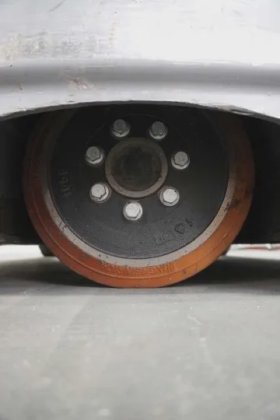 永恒力前移式叉车