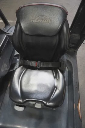 林德四轮前叉车