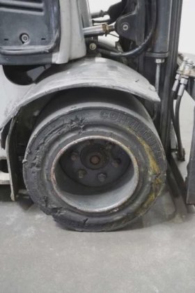 STILL 四轮前装载机