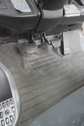 丰田四轮前装载机