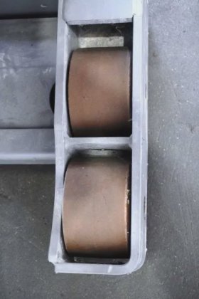 永恒力高举式拣选机