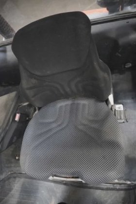 林德四轮前叉车