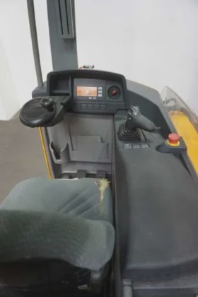 永恒力前移式叉车