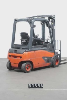 林德三轮前叉车