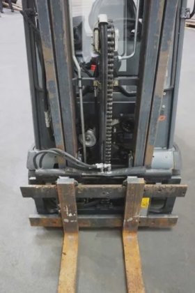 林德四轮前叉车