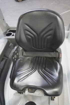 STILL 四轮前装载机