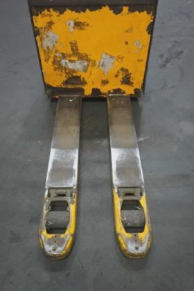 永恒力低升降卡车耕耘机