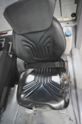 永恒力四轮前叉车