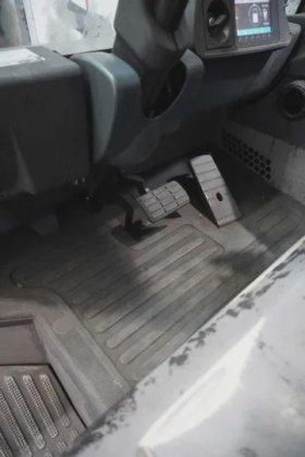 永恒力四轮前叉车