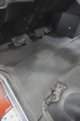 林德四轮前叉车