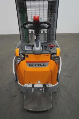 STILL 高举升卡车驾驶平台