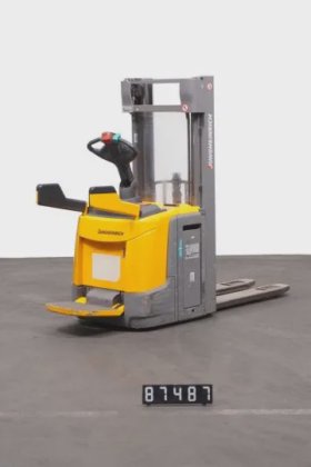 永恒力高举升卡车驾驶室