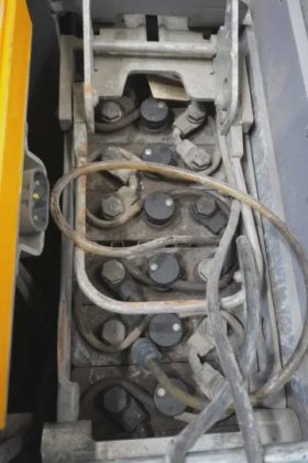 永恒力高举升卡车驾驶室