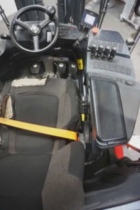 卡尔玛四轮前装载机