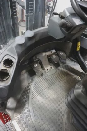 卡尔玛四轮前装载机