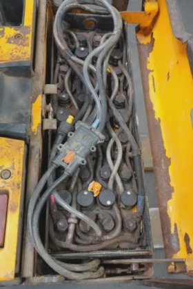 永恒力低升降卡车耕耘机