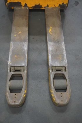 永恒力低升降卡车耕耘机