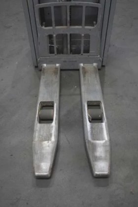 永恒力高举升卡车牵引杆