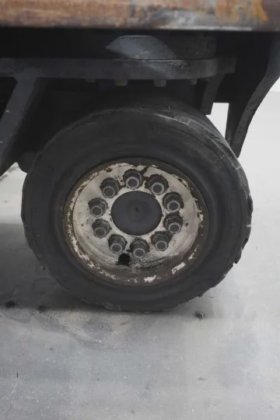 Combilift四向叉车