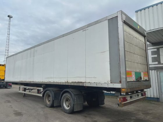 1999 LAG 2 axle box