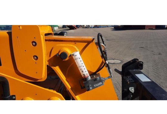 2021 JCB 527-58 Agri