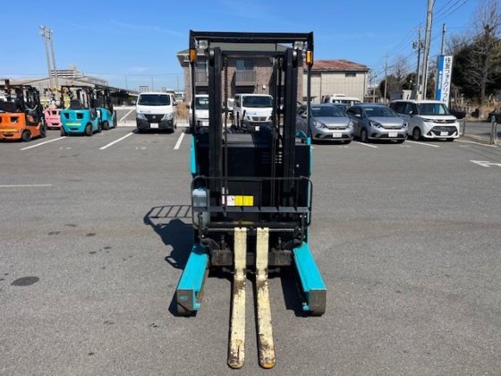 バッテリー（リーチ）　2020年式　1.5トン